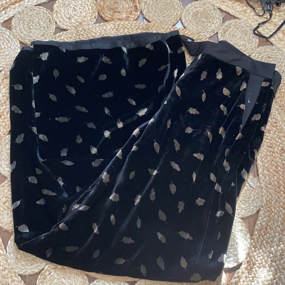 STUNNING & RARE Velvet Anthropologie Pants - Picture 7 of 13